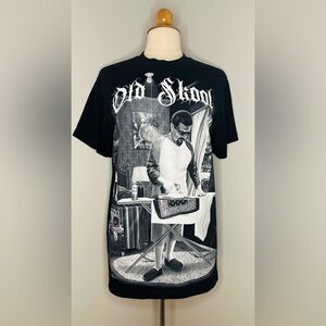 DGA Tee Black Graphic Short Sleeve Shirt Size Medium